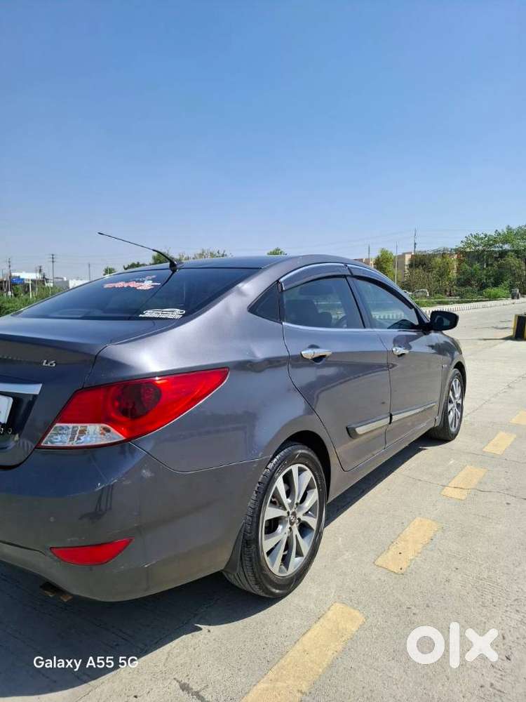 Hyundai Verna