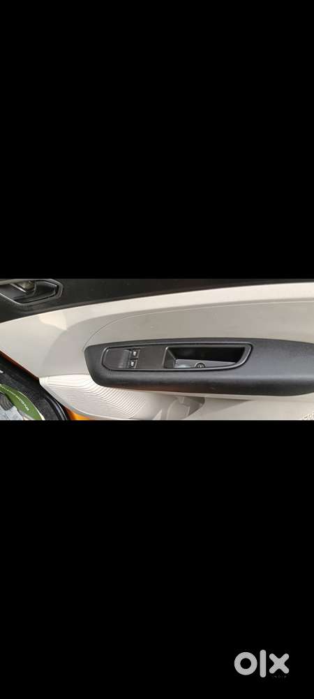 Renault Triber Rxl, 2021, Petrol
