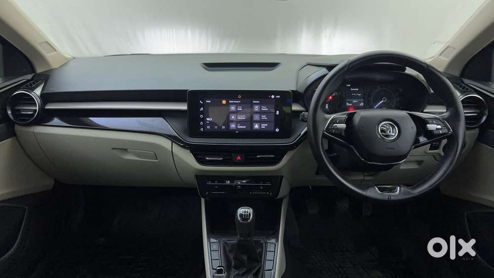 Skoda Slavia Ambition 1.0l Tsi Mt, 2022, Petrol