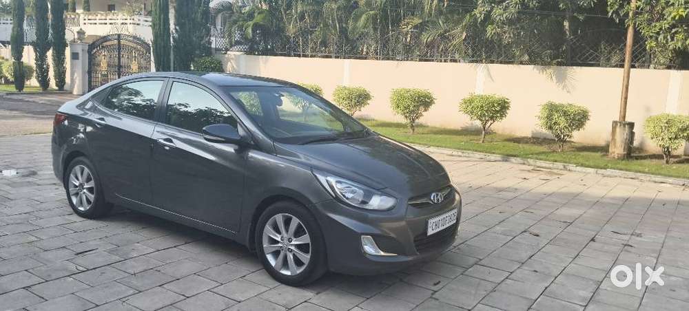 Hyundai Verna 1.6 Fluidic Vtvt S (o) At, 2011, Petrol