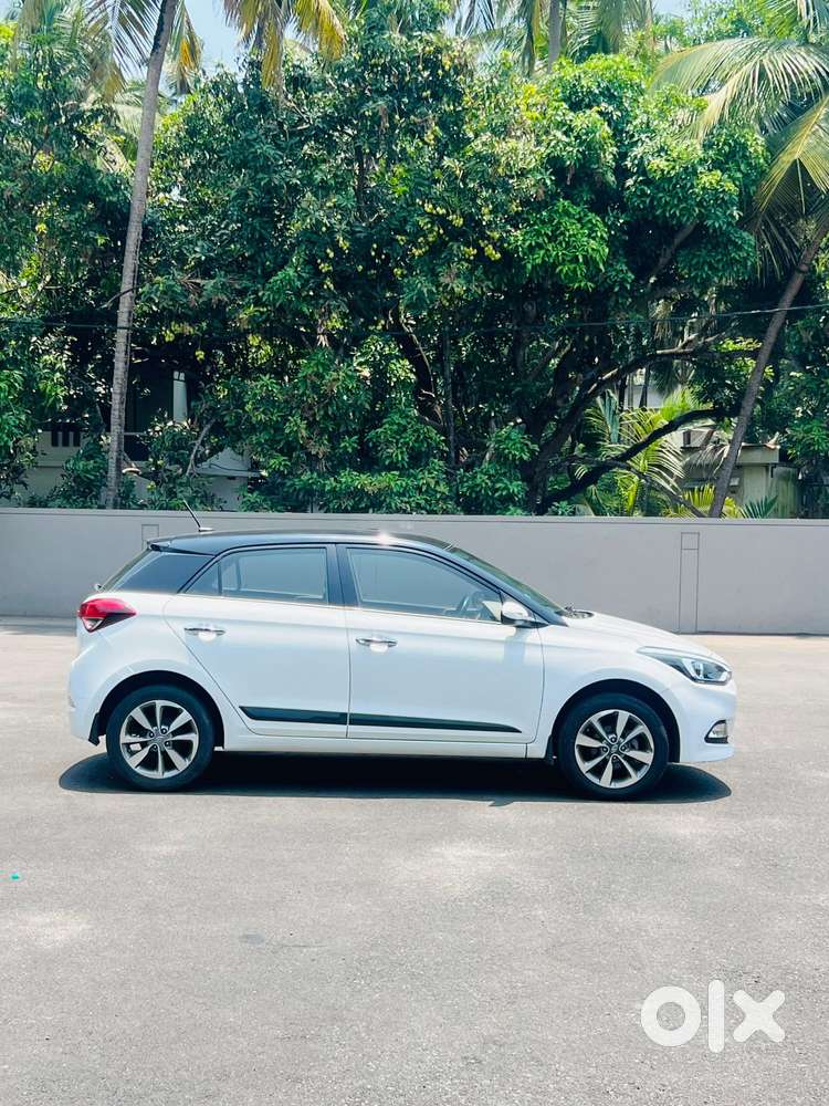 Hyundai Elite I20 Asta (o) 1.2 Ivt, 2017, Petrol