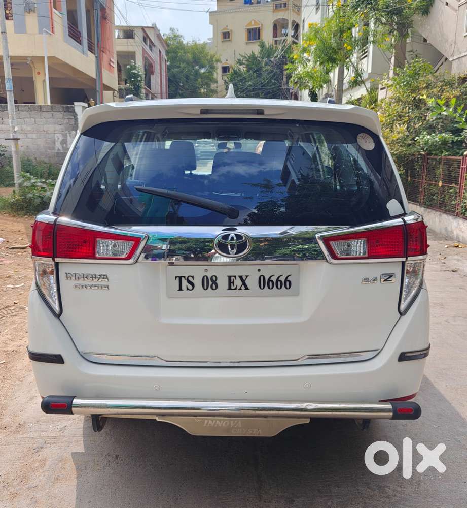 Toyota Innova Crysta 2.4 Z 7 Str, 2016, Diesel