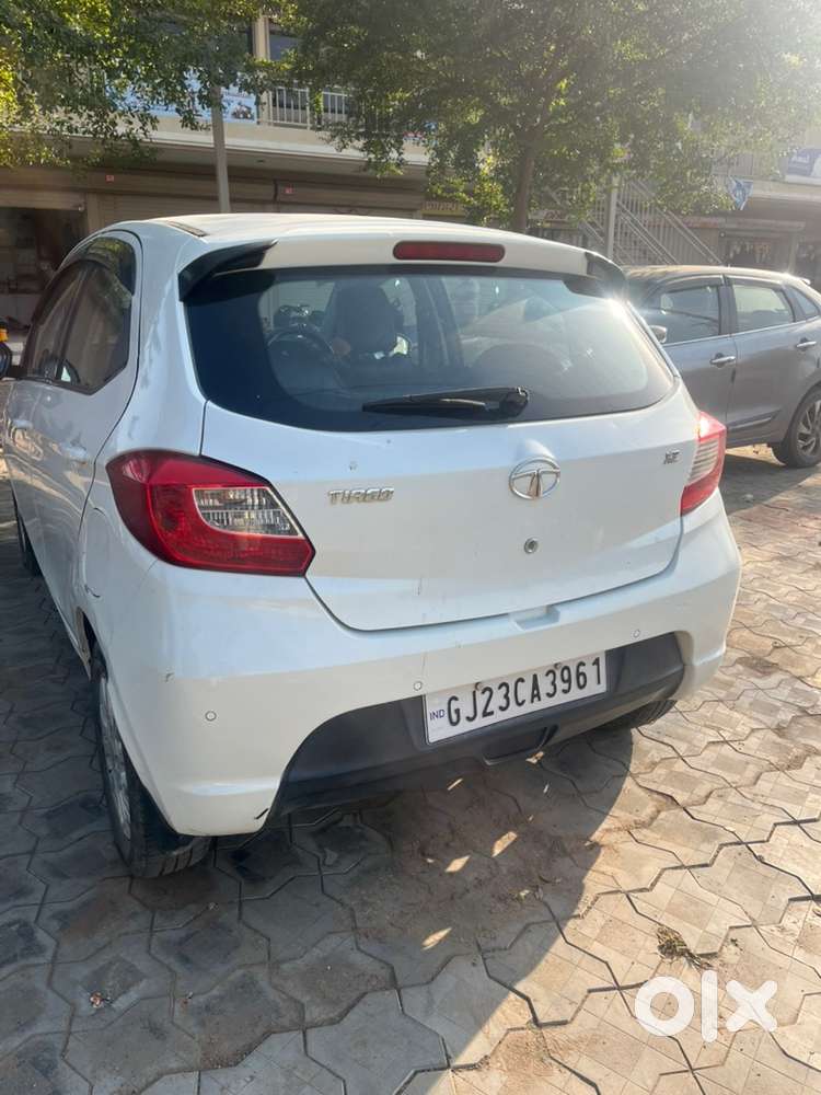 Well Maintained One Handed User Top Model Xz