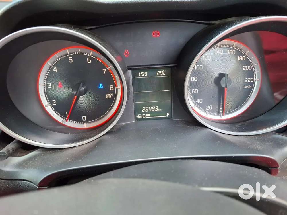 Maruti Suzuki Swift Zxi 2019