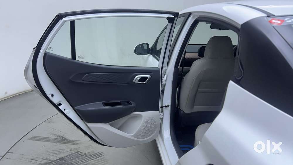Hyundai Aura [2023-ongoing] 1.2 Sx Plus Petrol Amt, 2024, Petrol