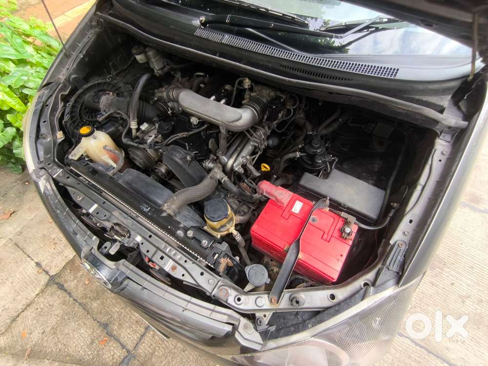 Toyota Innova 2.5 G (diesel) 8 Seater, 2009, Diesel