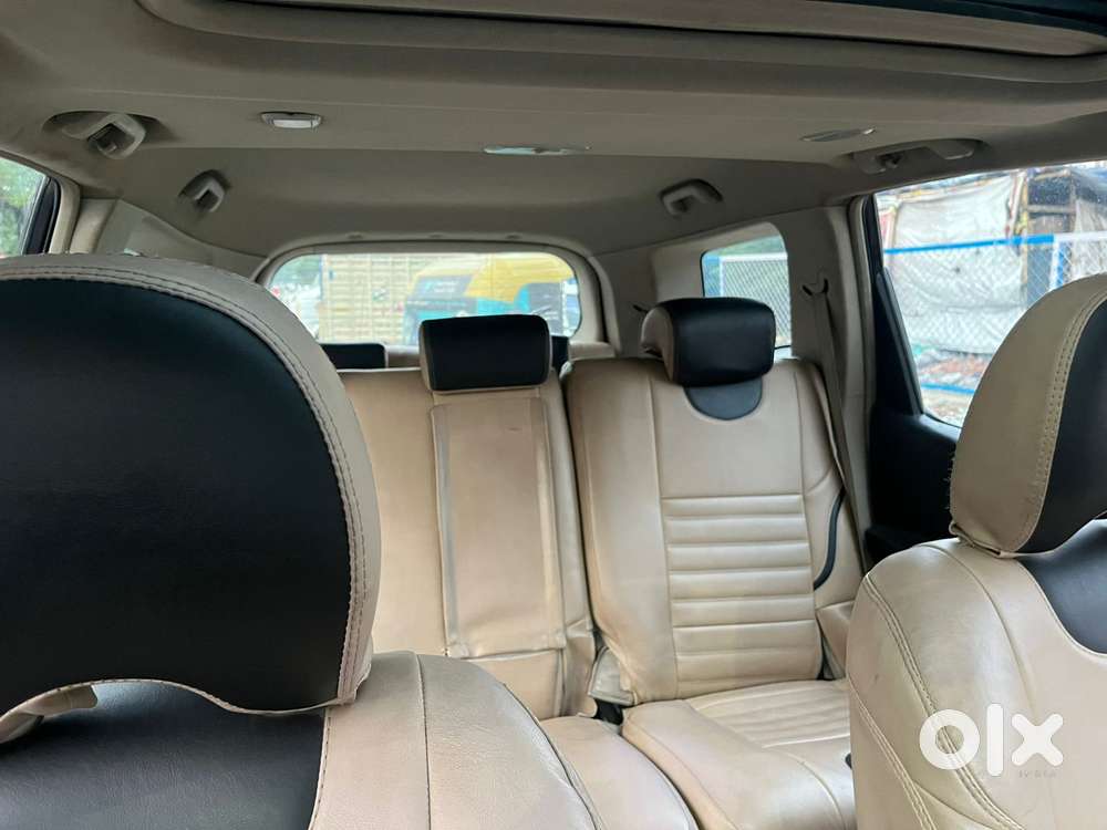 Mahindra Xuv500 2.2 W10, 2015, Diesel