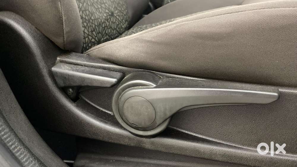 Tata Zest  1.2 Revotron Xt, 2014, Petrol