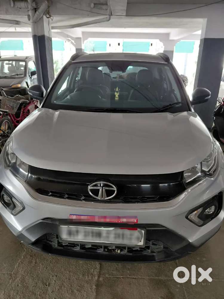 Showroom Track Tata Nexon Revotorq Petrol 2021