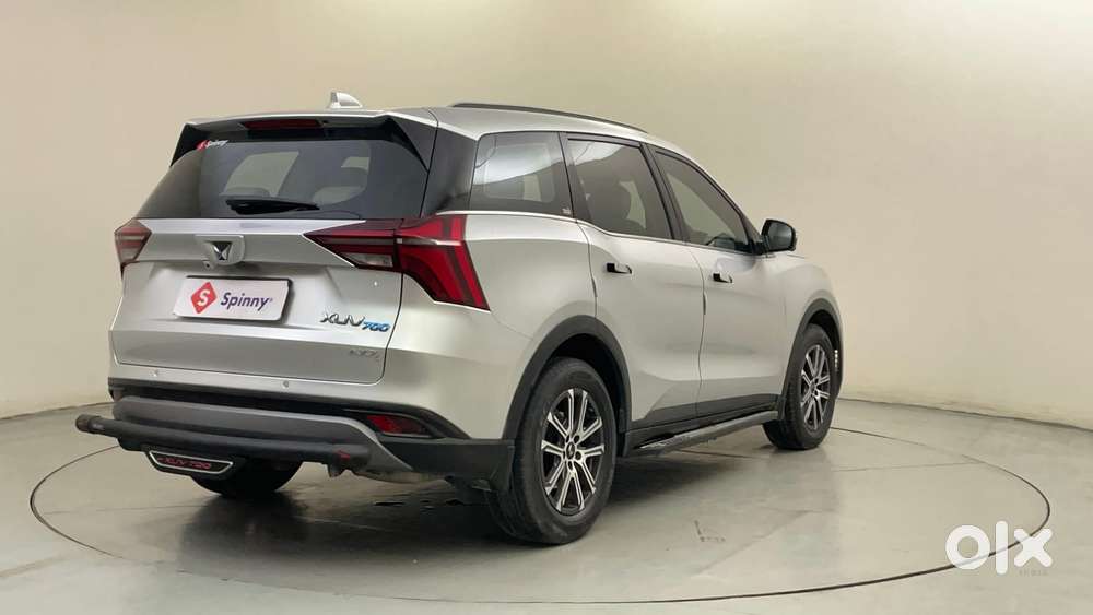 Mahindra XUV700 2.0 AX 7 Petrol AT Luxury Pack Str, 2024, Petrol