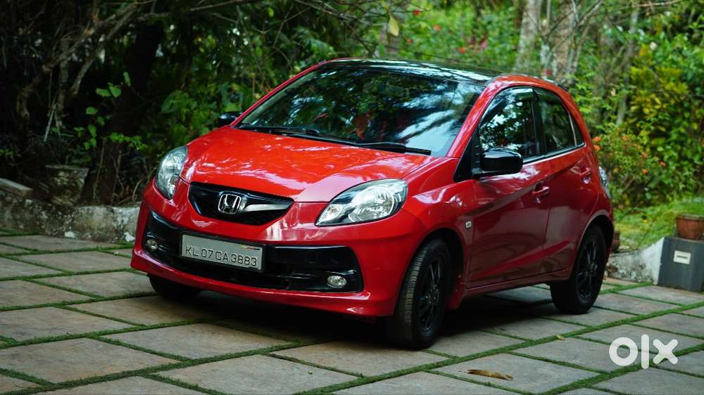 Honda Brio Vx – 2014  Red Ralley & Black