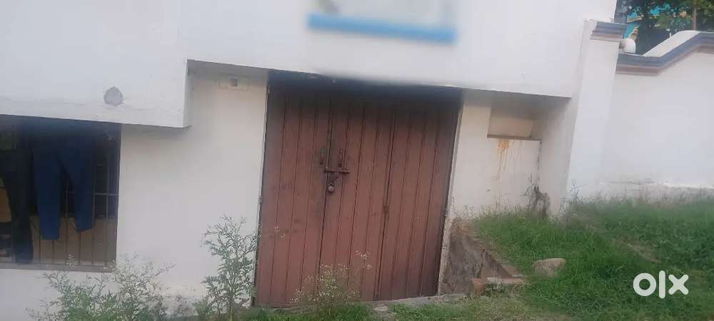 Small storage space available for rent
