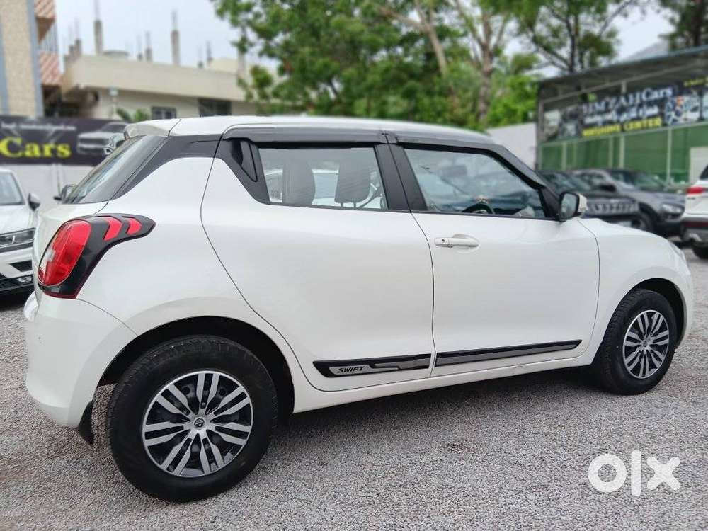 Maruti Suzuki Swift 1.2 Vxi (o), 2022, Petrol