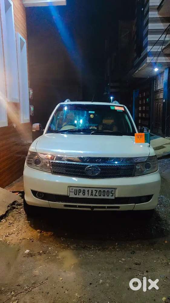 Tata Safari Storme 2014