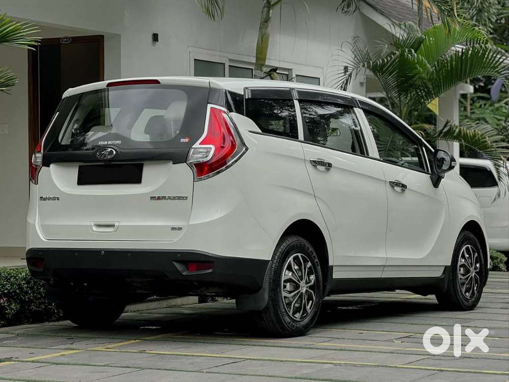 Mahindra Marazzo M2, 2022, Diesel