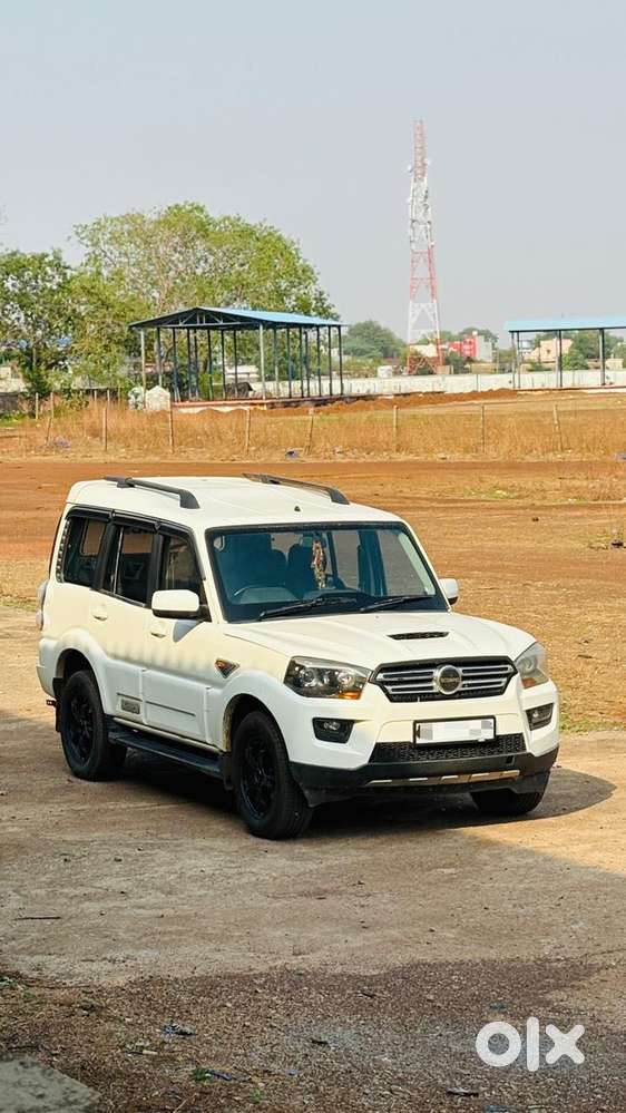 Mahindra Scorpio S10, 2017, Diesel