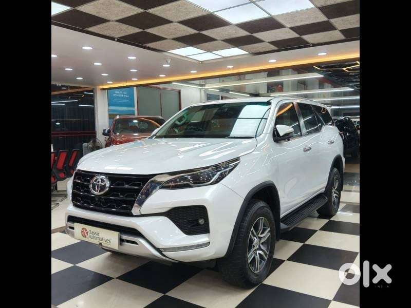 Toyota Fortuner 4x2 At 2.8 Diesel, 2024, Diesel