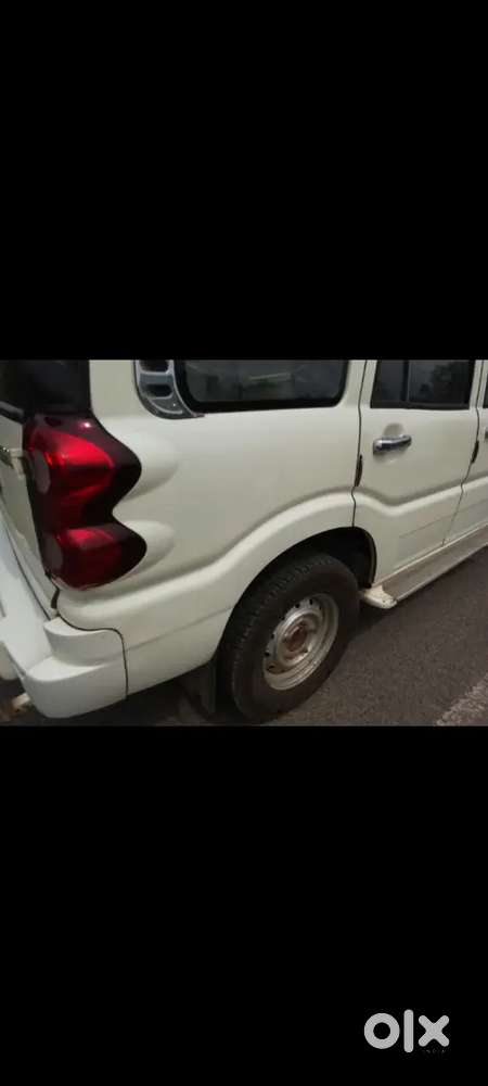 Mahindra Scorpio 2014 Diesel Manual