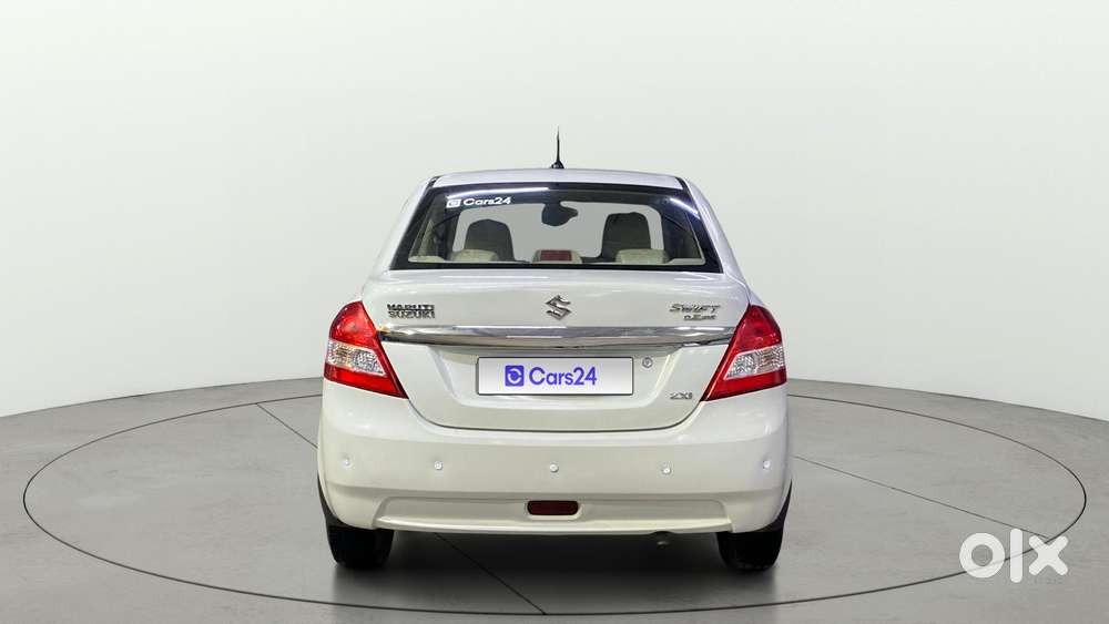 Maruti Suzuki Swift Dzire Zxi, 2013, Petrol