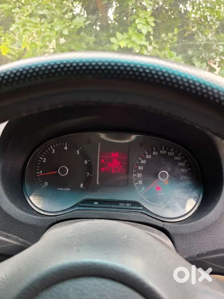 Volkswagen Polo 2013 Car