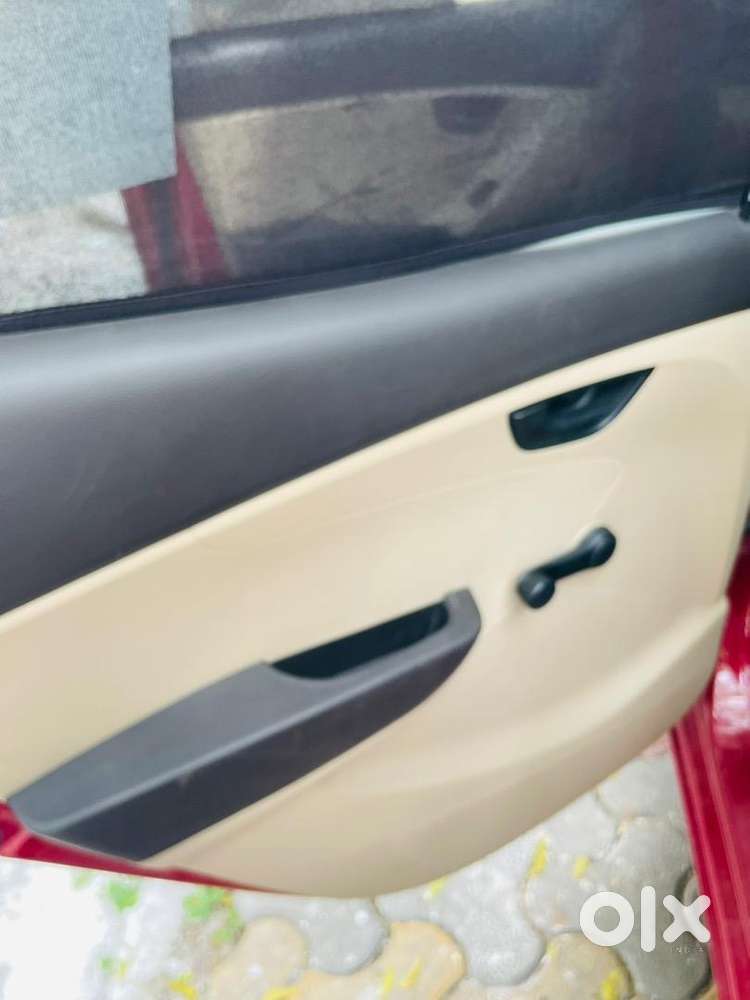 Hyundai Eon 2016 Petrol Well Maintained