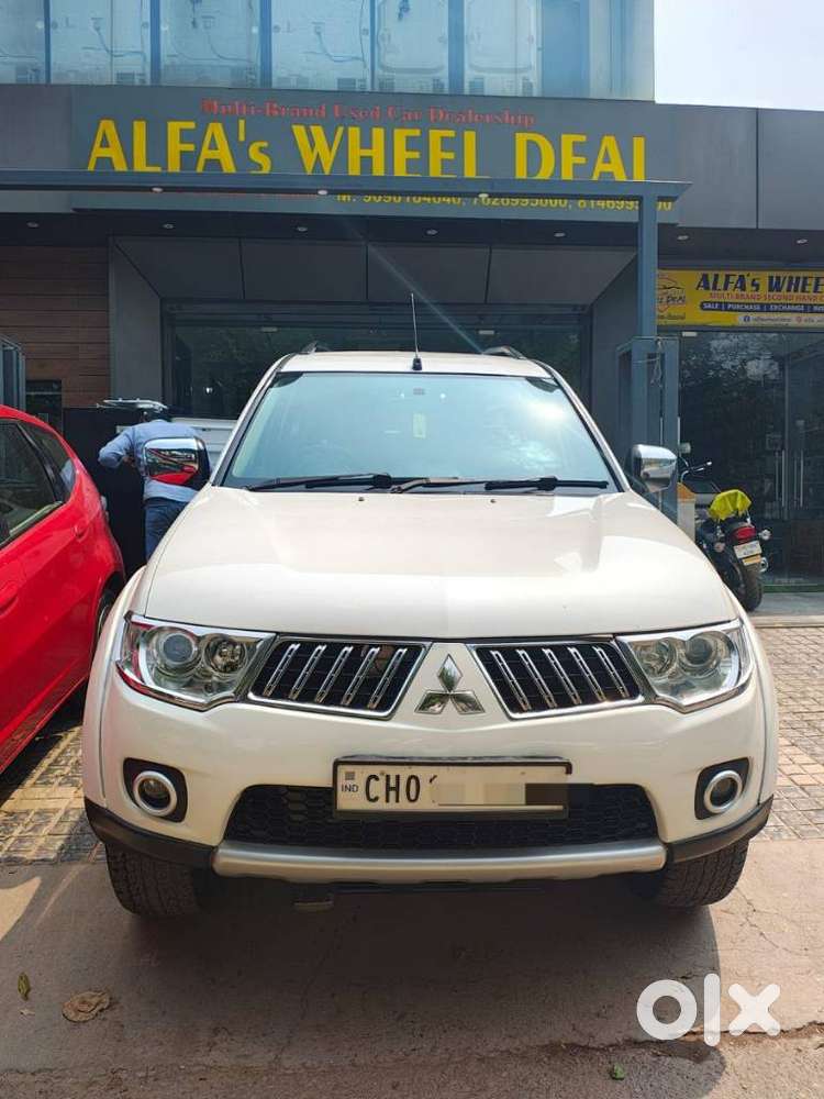 Mitsubishi Pajero Sport 2.5 Manual, 2012, Diesel