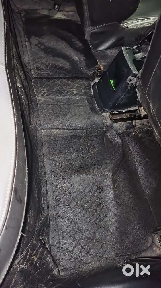 Urgent Sale : Tata Altroz 2023 Xm Plus (s) 1st Owner  Under Warranty