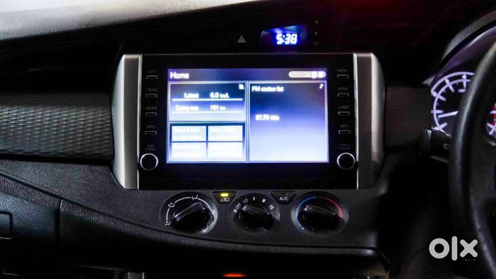 Toyota Innova Crysta 2.7 Gx At 8s, 2021, Petrol