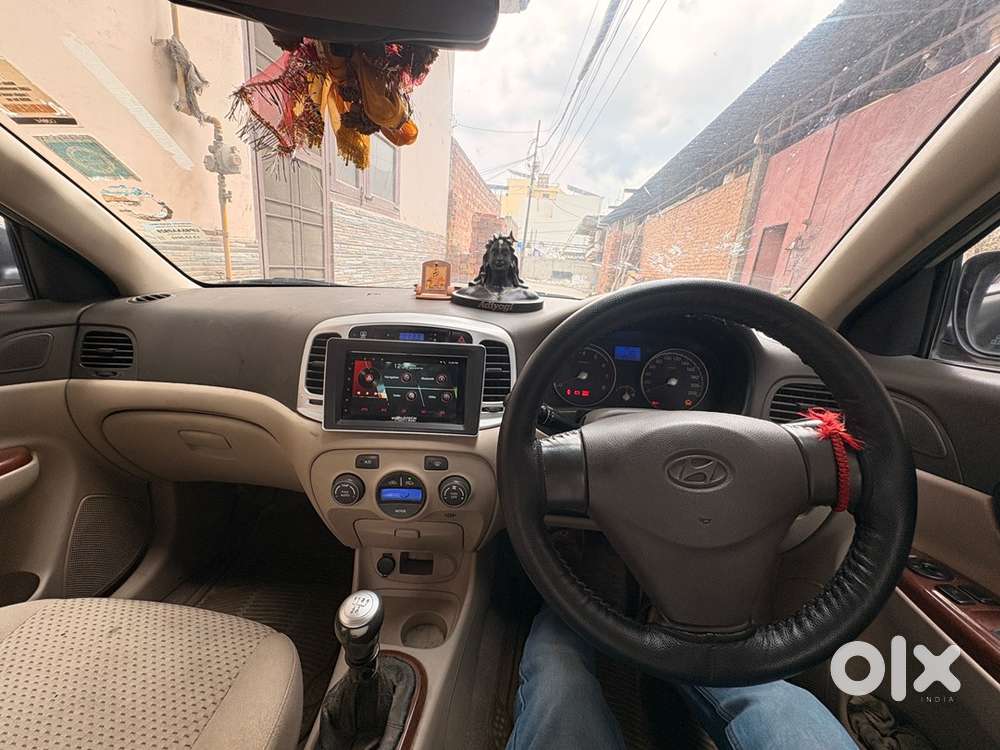 Hyundai Fluidic Verna 2010