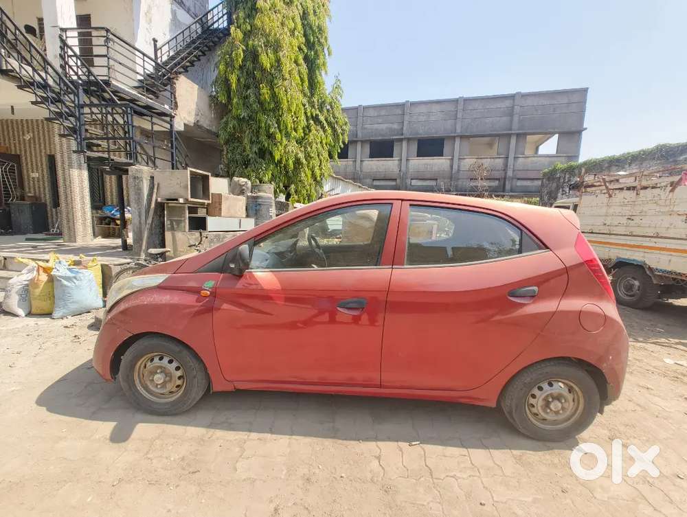 Hyundai Eon 2013 Cng & Petrol 65000 Km Driven