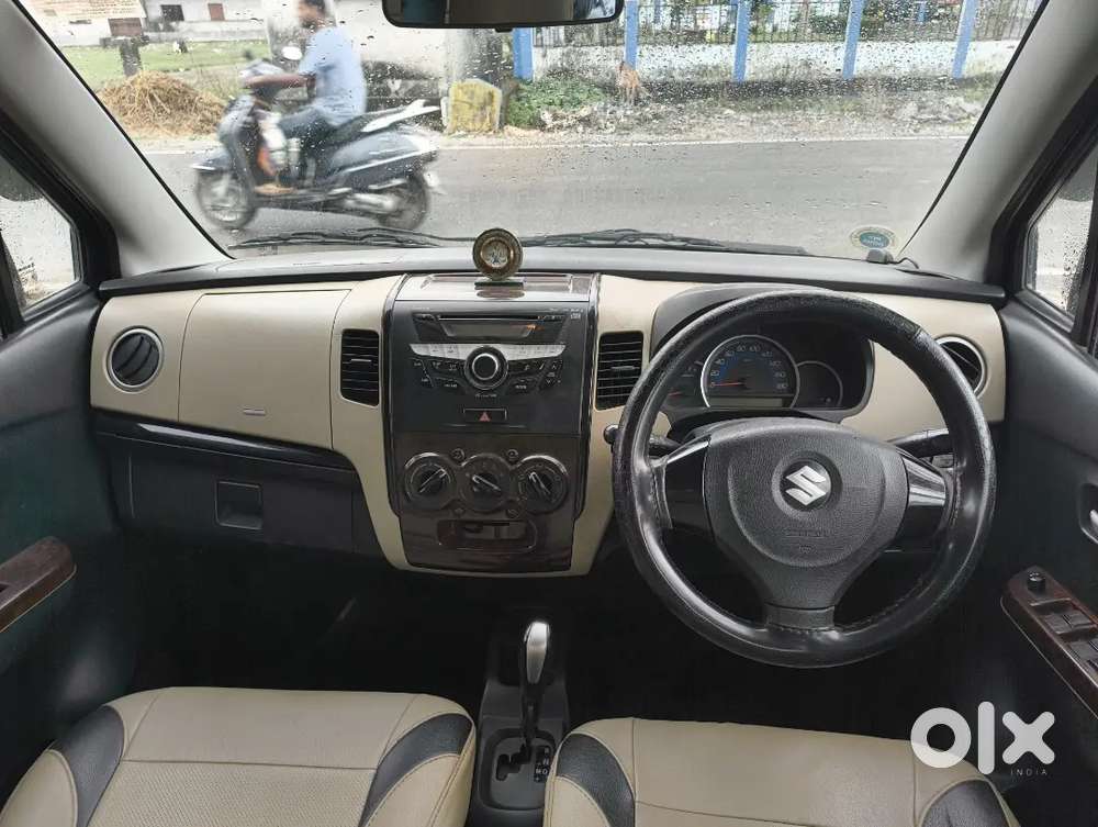 Manuti Suzuki Wagonr Vxi Amt 2018 Tax Paid Upto 2028 For Sale.