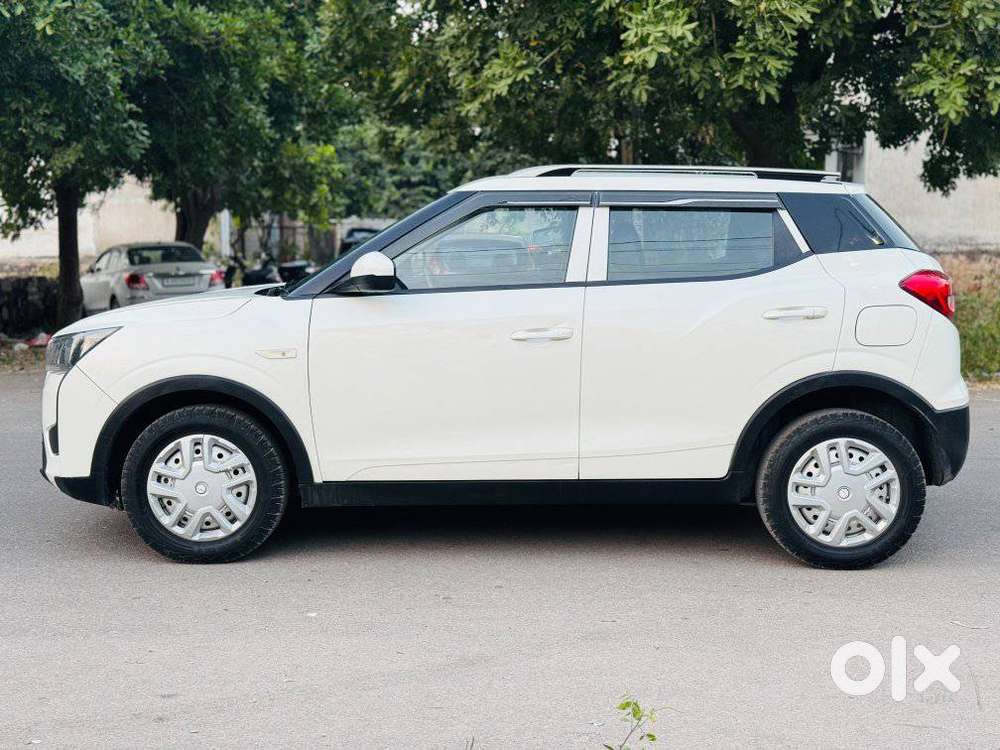Mahindra Xuv300 W4 Diesel, 2023, Diesel