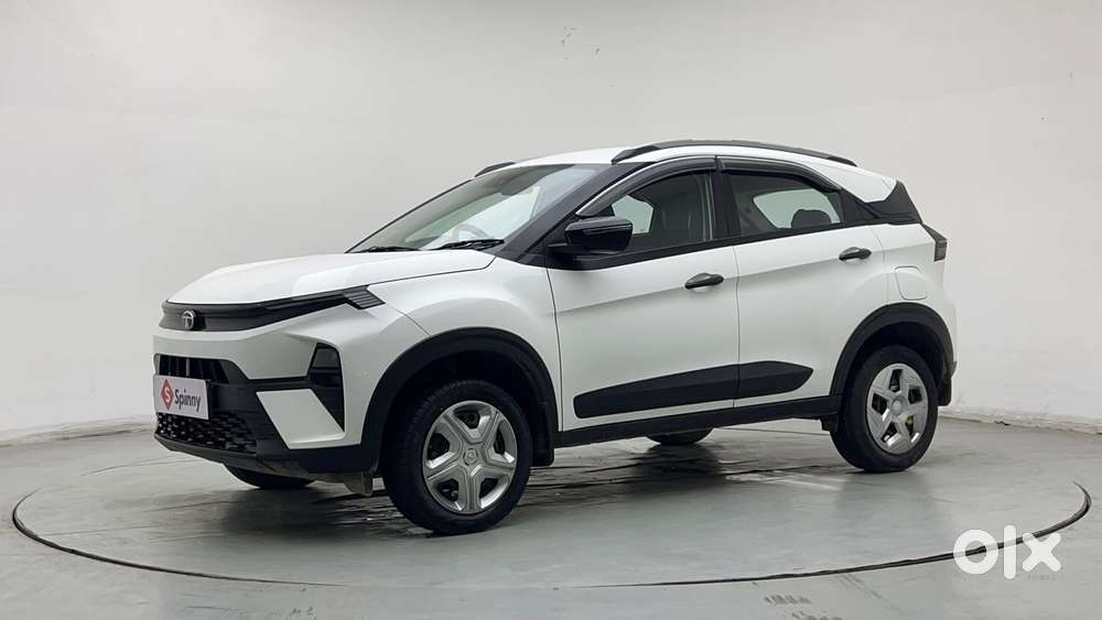 Tata Nexon Pure 1.2 Revotron Petrol 6 Mt, 2024, Petrol