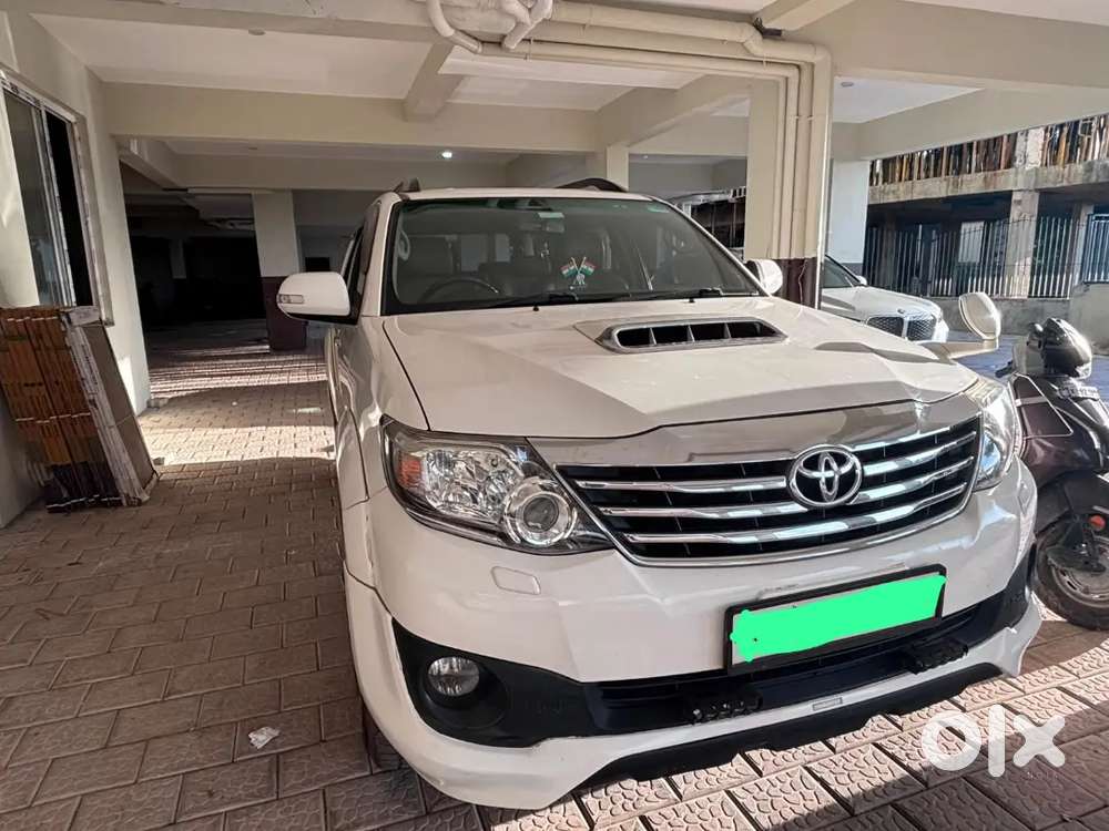 Toyota Fortuner Diesel 2015 At 4*2
