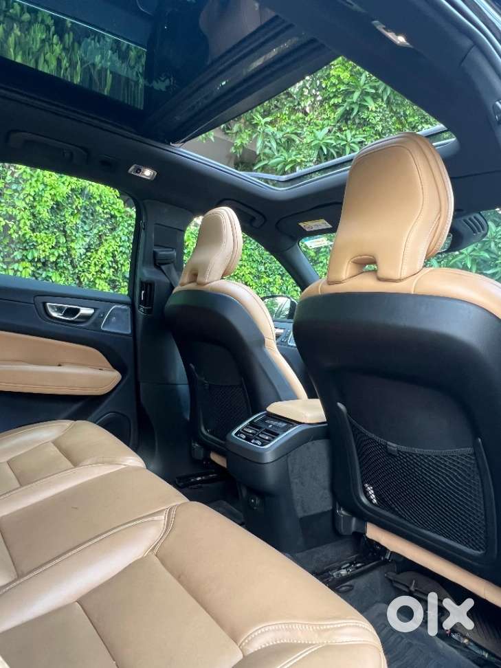 Volvo Xc60 D5 Awd Automatic, 2021, Diesel