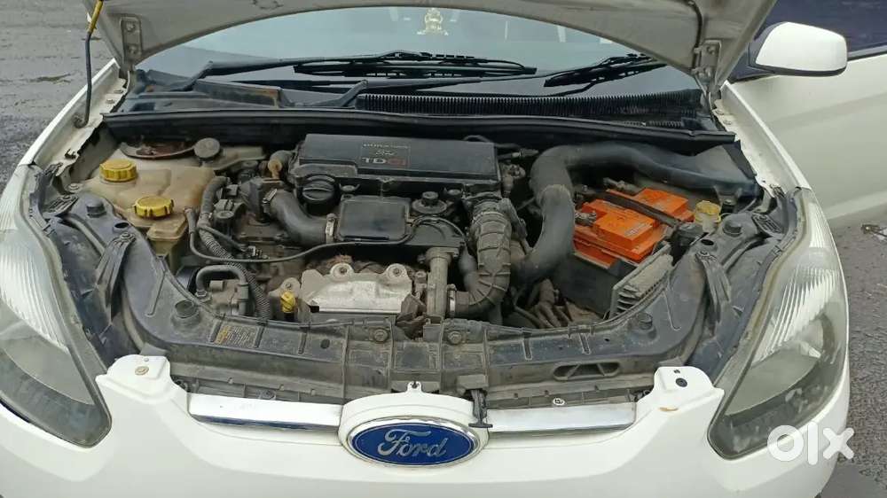 Ford Figo Diesel Zxi 2011