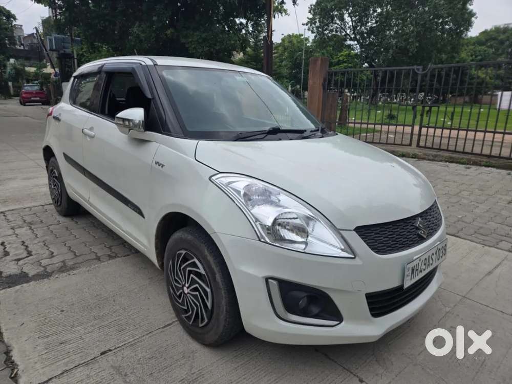 Maruti Suzuki Swift Vxi, 2017, Petrol