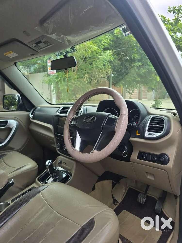 Mahindra Tuv 300 2016 Diesel Automatic