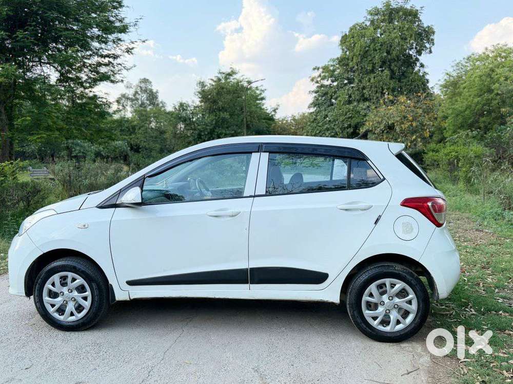 Hyundai Grand I10 2016-2017 Magna Cng, 2018, Cng & Hybrids