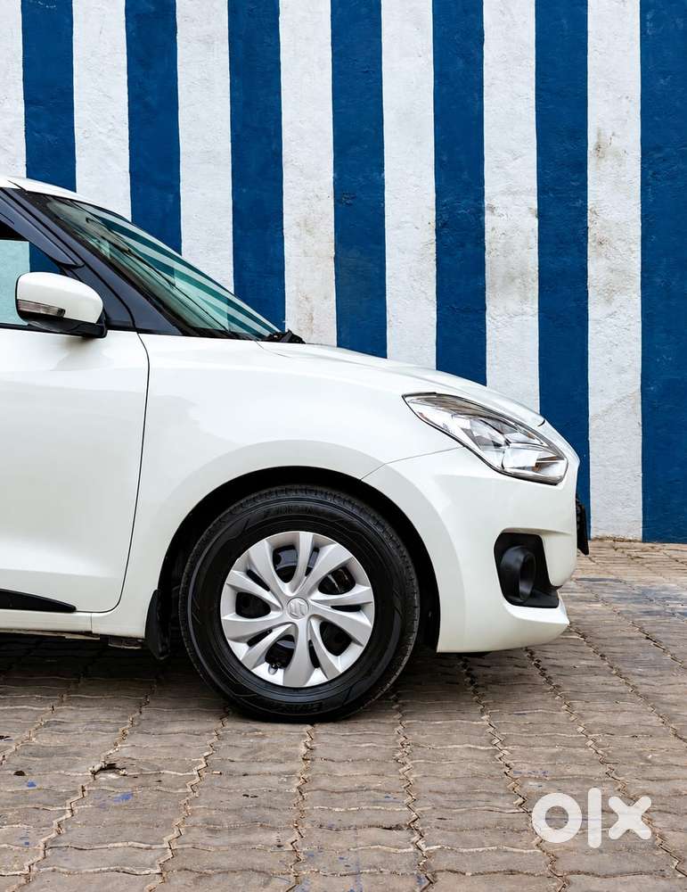 Maruti Suzuki Swift Vxi + Manual, 2020, Petrol