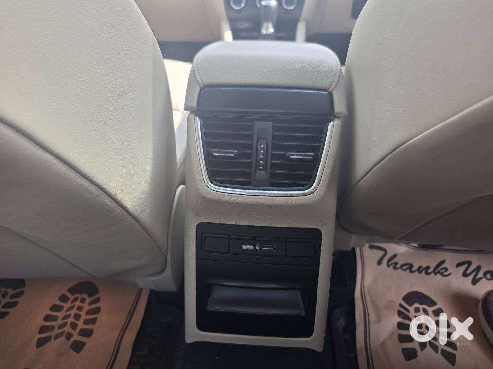 Skoda Octavia 1.8 Tsi At L K, 2019, Petrol