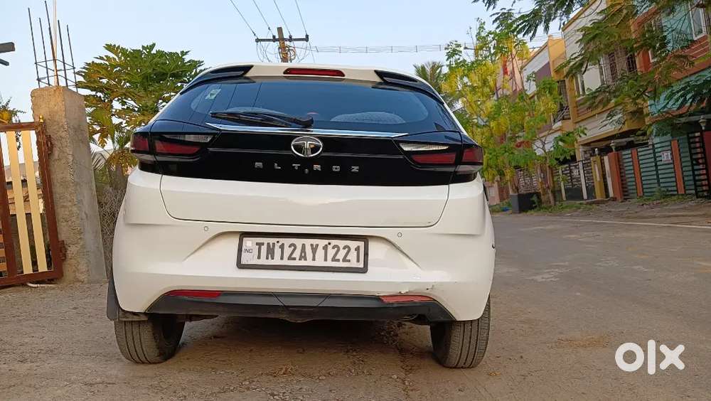 Tata Altroz 2023 Petrol Well Maintained