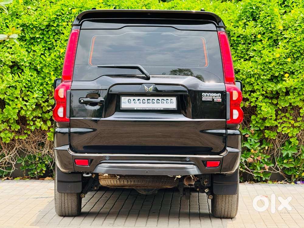 Mahindra Scorpio Classic 2.2 S 11 Mt 7 Str, 2024, Diesel