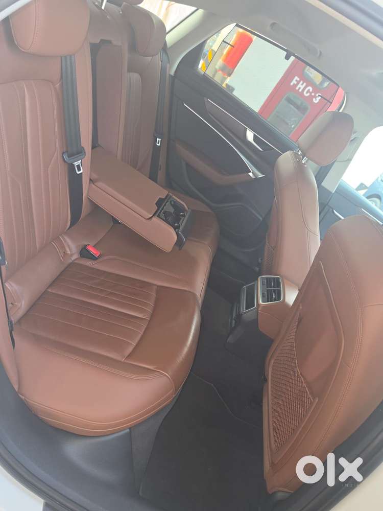 Audi A6 2.0 45 Tfsi Premium Plus, 2023, Petrol
