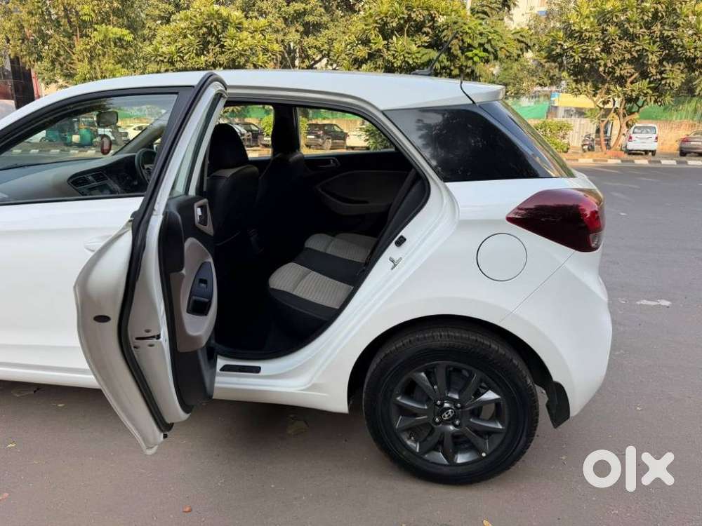 Hyundai I20 Sportz Plus, 2020, Petrol