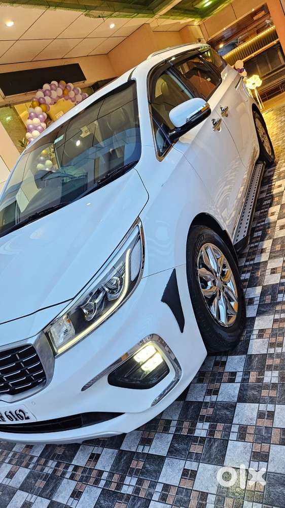Kia Carnival Limousine Plus 7 Str, 2021, Diesel