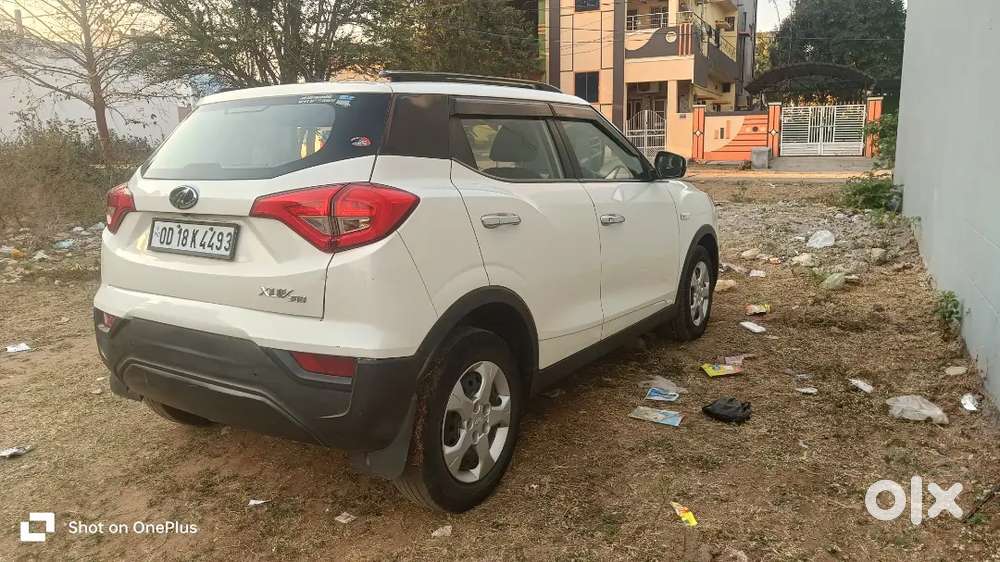 Mahindra Xuv300 Turbosport 2022 Diesel 117000 Km Driven With Sunroof