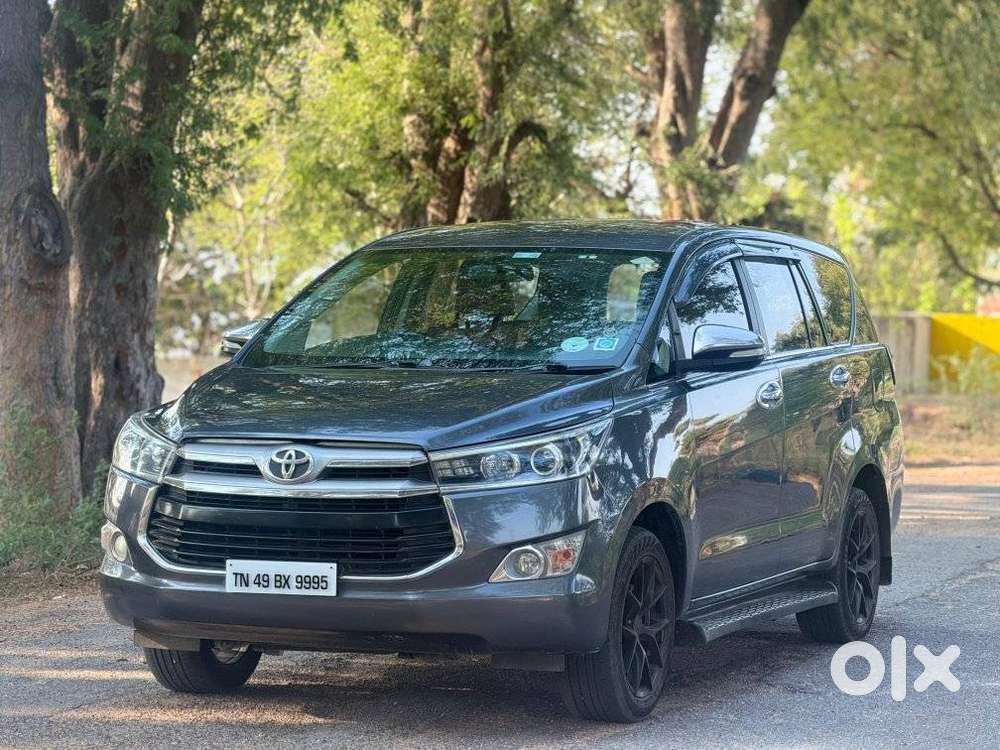 Toyota Innova Crysta 2.8 Z, 2016, Diesel