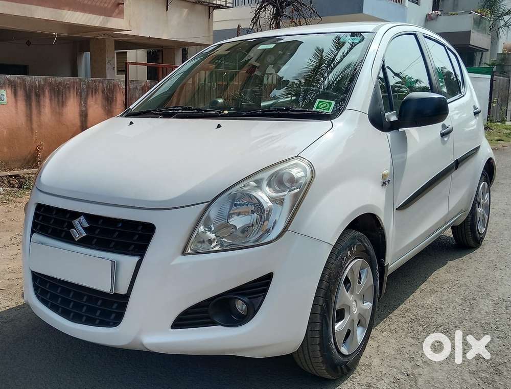 Maruti Suzuki Ritz Vxi, 2013, Petrol