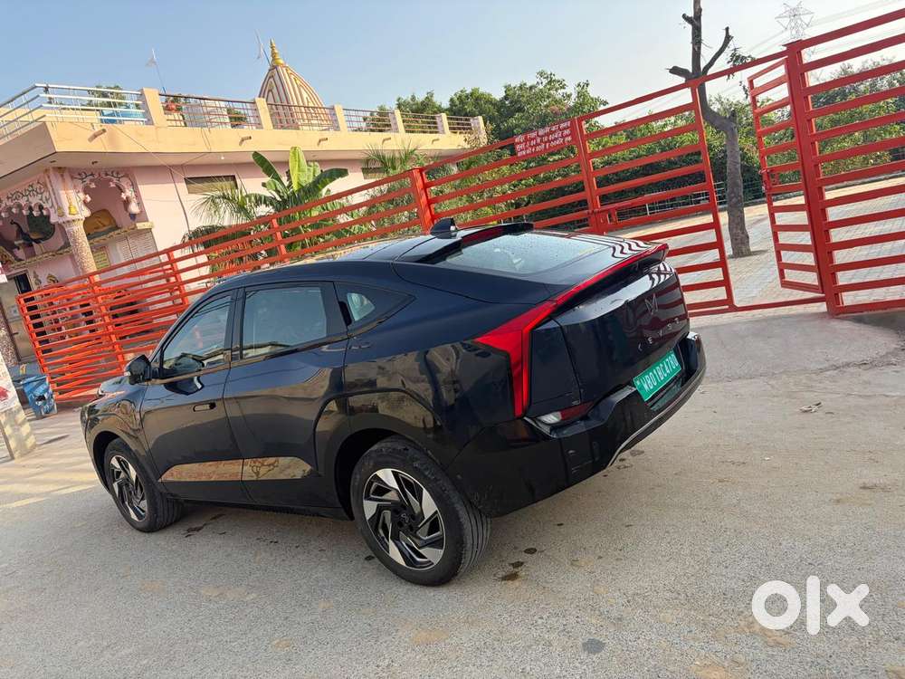 Mahindra Xev 9e Three B79 Kwh, 2025, Electric